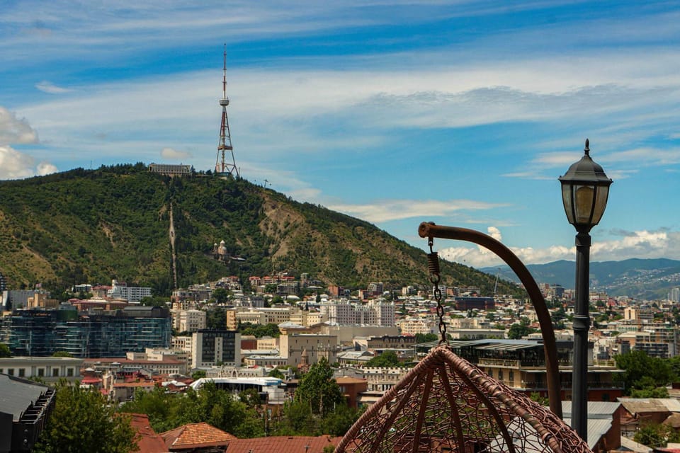 3BR apt w huge terrace & magnificent views Apartment in Tbilisi, Georgia