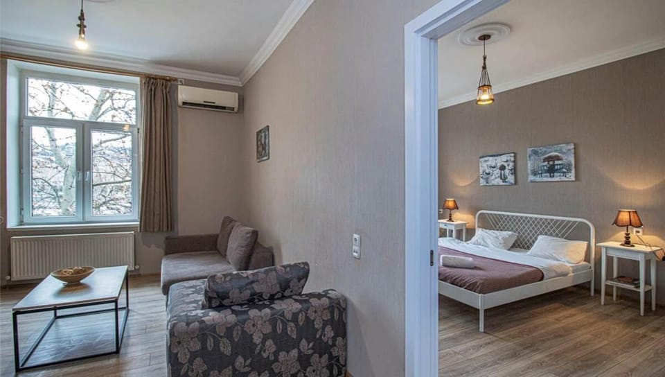 Sunny apartment w a balcony city center Apartment in Tbilisi, Georgia