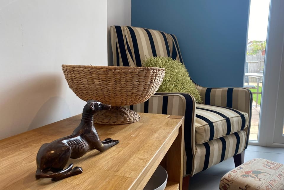 Charming 3 bed house and garden, pet friendly House in Bournemouth