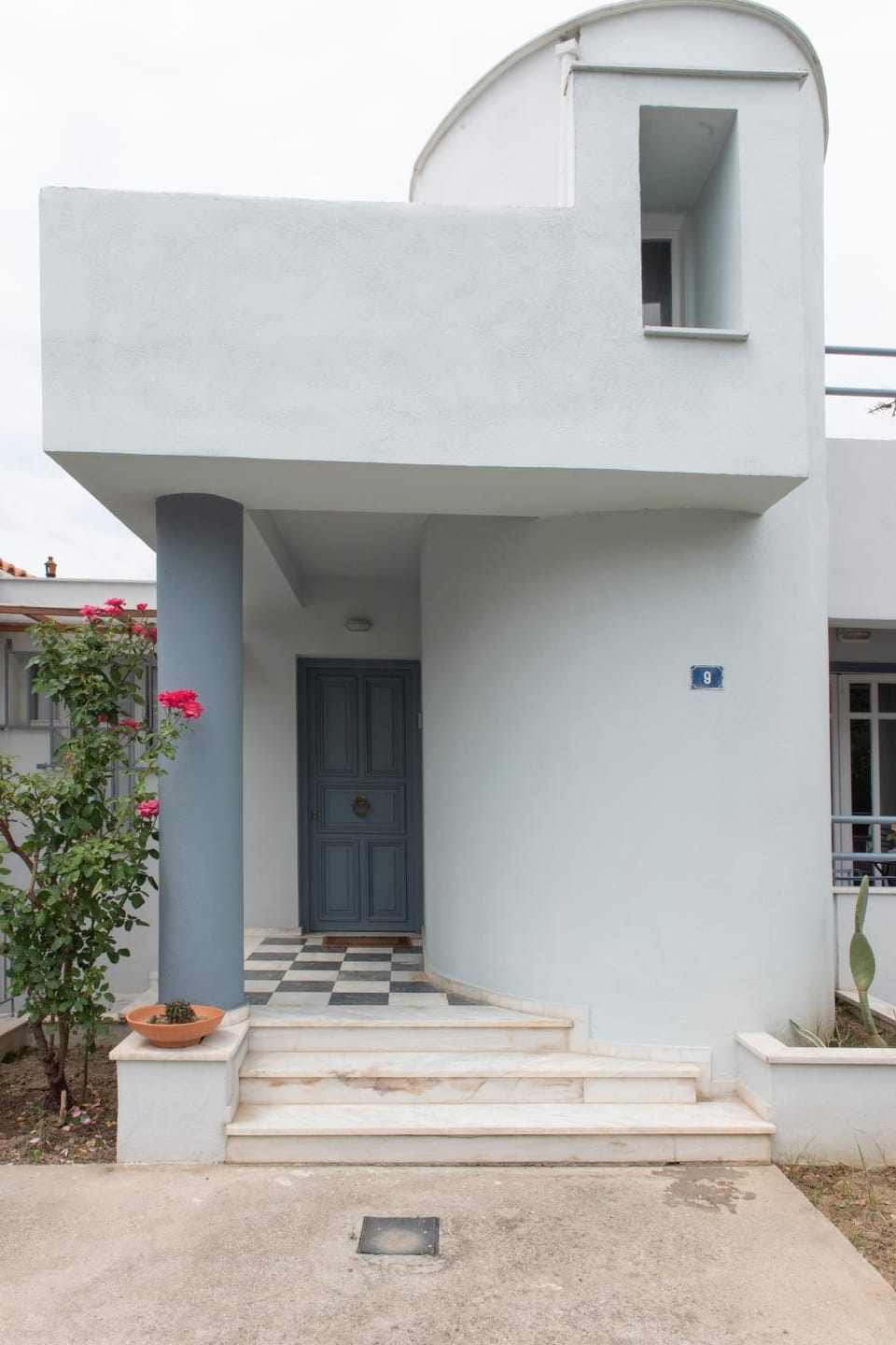 Property building, Facade/entrance