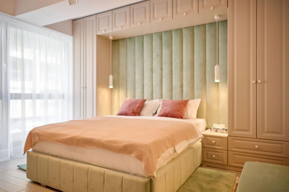 Aquarama Lake view 2BR Apart Mamaia free parking Apartment in Constanta