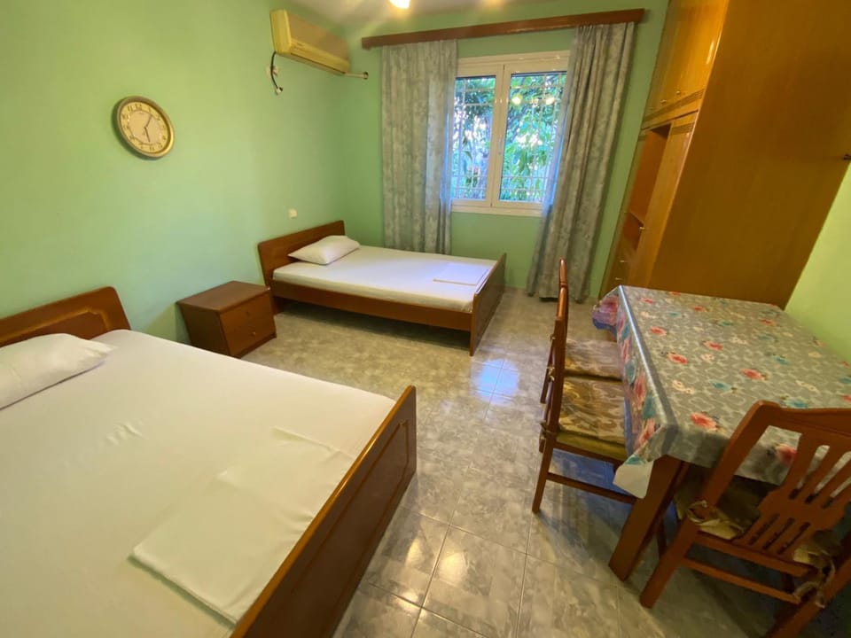 Bedroom, hair dresser, air conditioner
