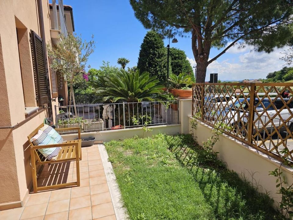 S255 - Sirolo, nuovo trilocale a due passi dal centro Apartment in Sirolo