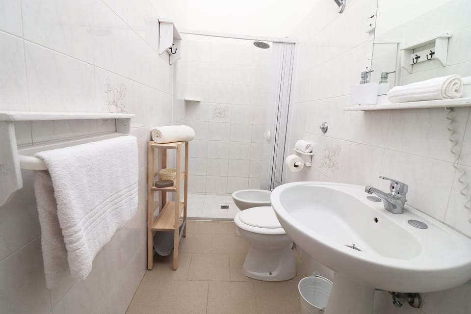 Bathroom, Living room