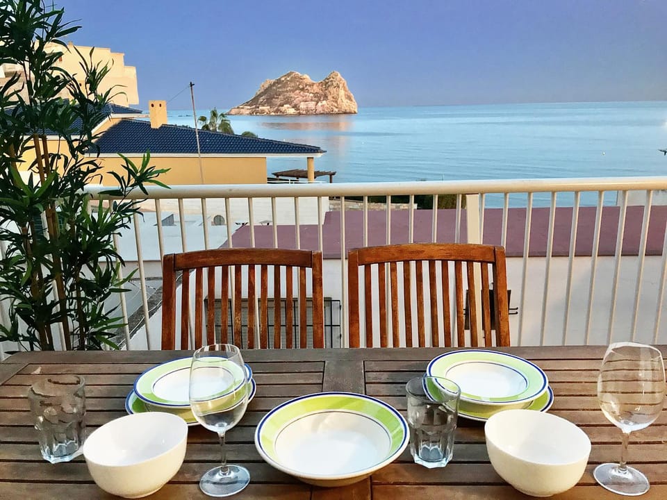 Balcony/Terrace, Balcony/Terrace, Dining area, Beach, Beach, Sea view