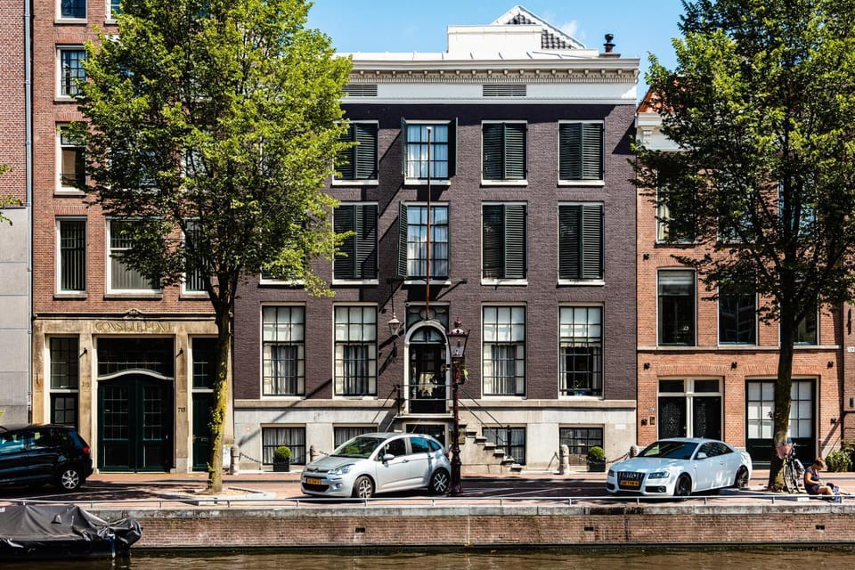 Property building, Neighbourhood, Street view, Location