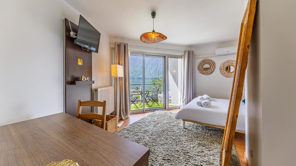 Superbe Appartement avec vue sur le Lac du Bourget Apartment in Tresserve