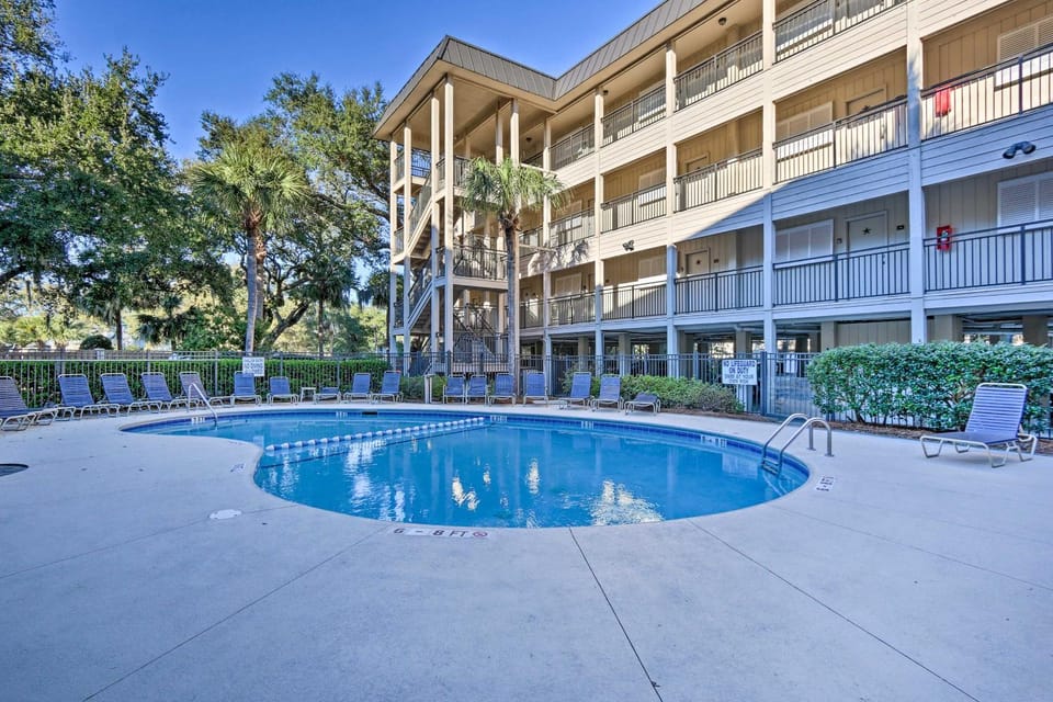 Oceanfront Hilton Head Island Condo w/ Pool! House in South Forest Beach