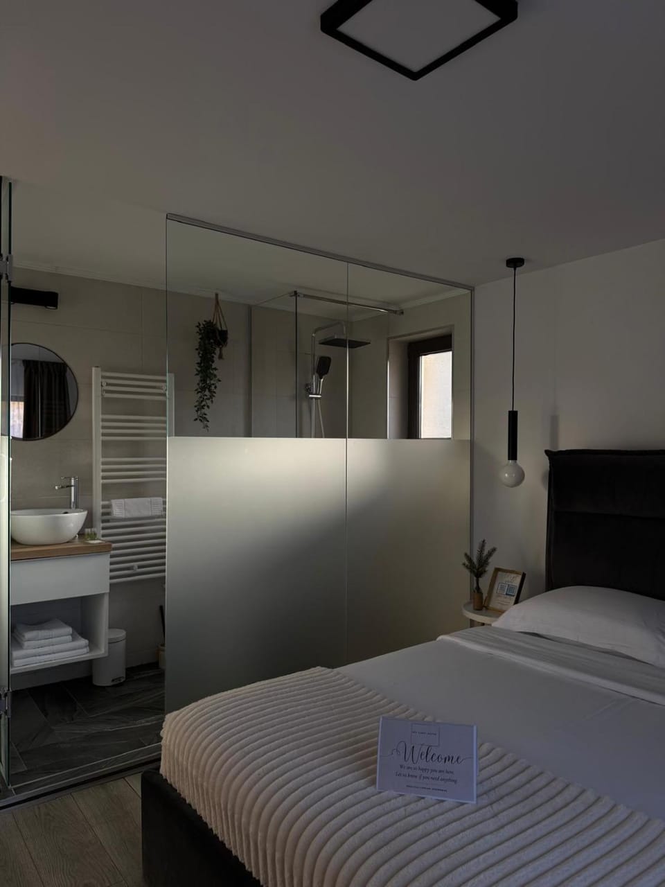 Bathroom, Bedroom