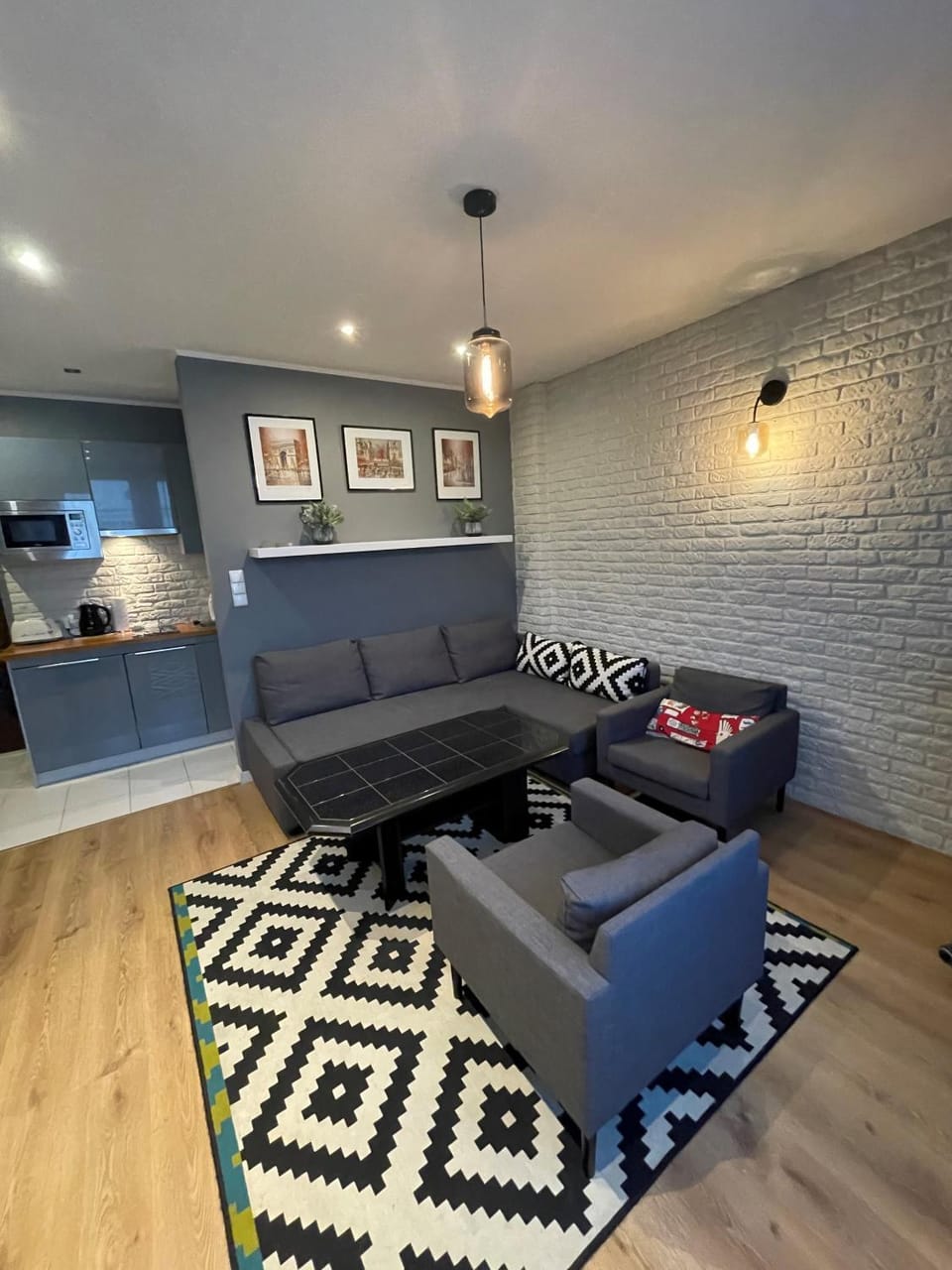 Living room, Seating area