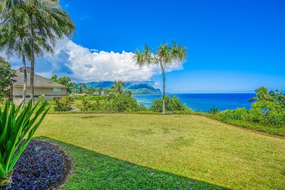 Pali Ke Kua 111 Apartment in Princeville