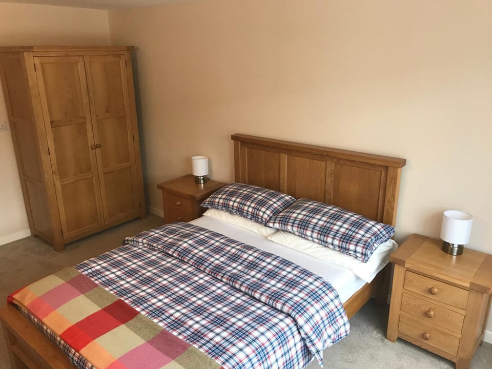 Borrodale, one bedroom apartment with balcony and loch view. Apartment in Scotland