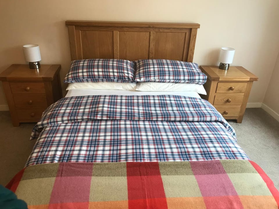 Borrodale, one bedroom apartment with balcony and loch view. Apartment in Scotland