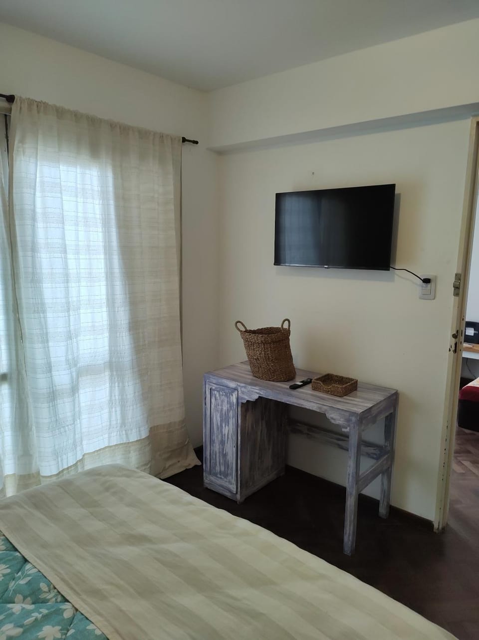 Communal lounge/ TV room, TV and multimedia, Bedroom
