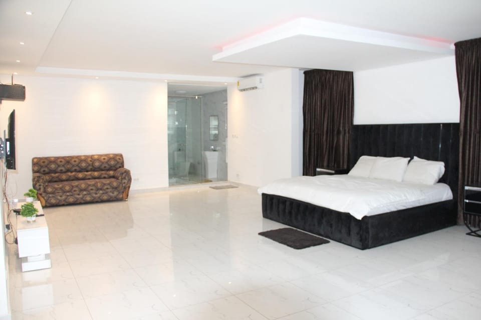 Photo of the whole room