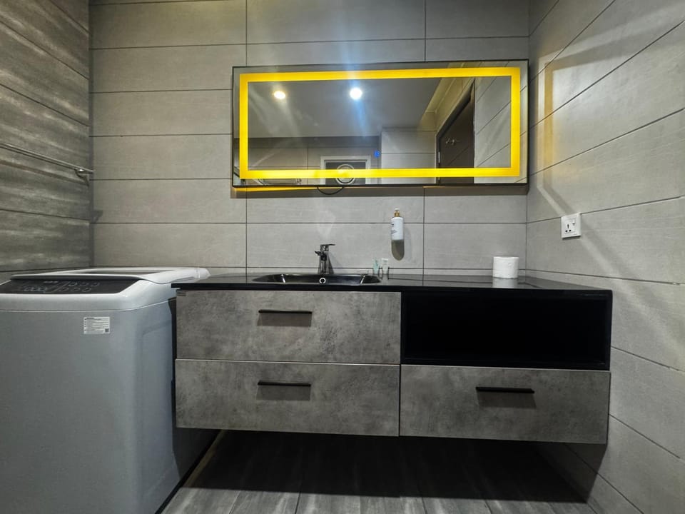 Property building, Kitchen or kitchenette