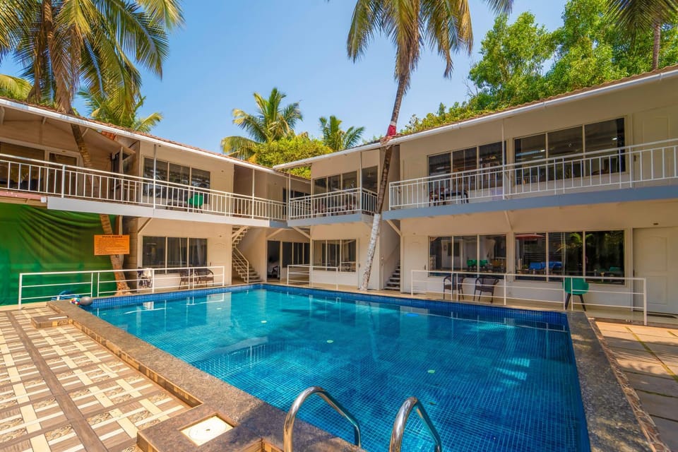 Property building, Pool view, Swimming pool