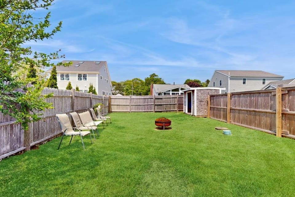 Salty Kisses Unit 20 House in West Yarmouth
