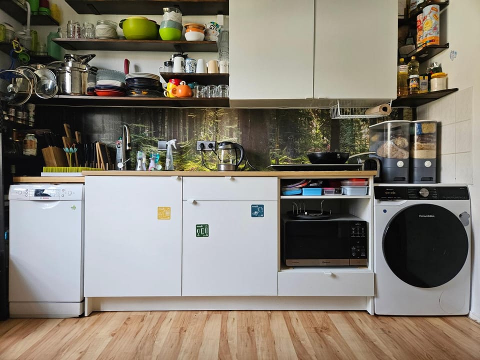 Private room in our home with cats Vacation rental in Pirna