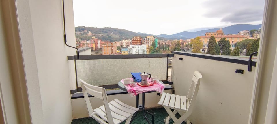 Day, Balcony/Terrace
