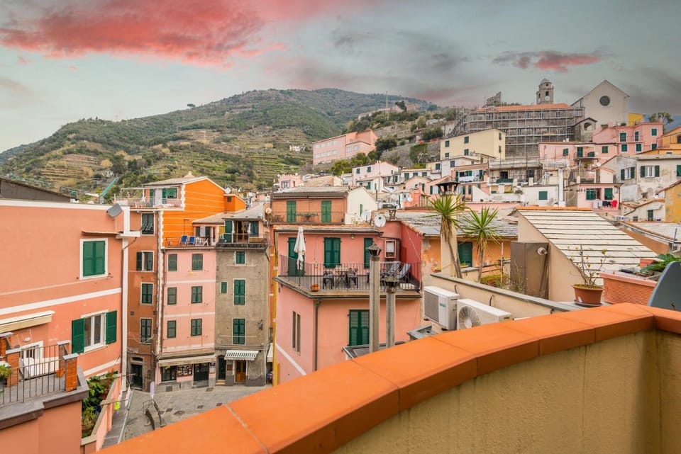 Property building, Balcony/Terrace