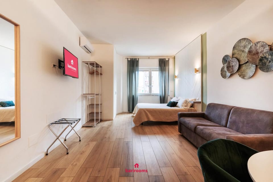 TV and multimedia, Photo of the whole room, air conditioner