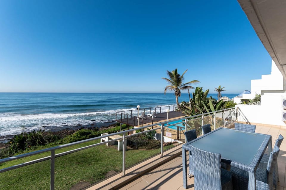 Balcony/Terrace, Sea view, Swimming pool