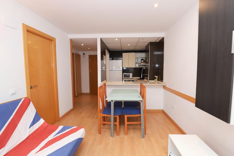 Kitchen or kitchenette, Living room, Dining area