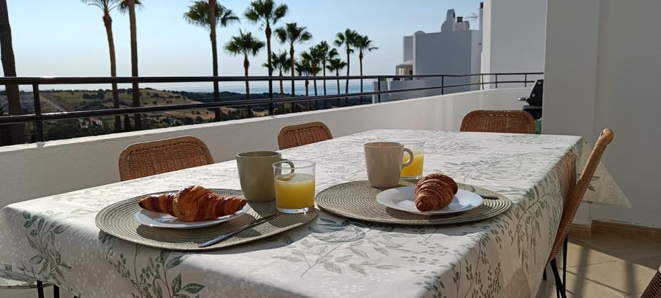 View (from property/room), Balcony/Terrace