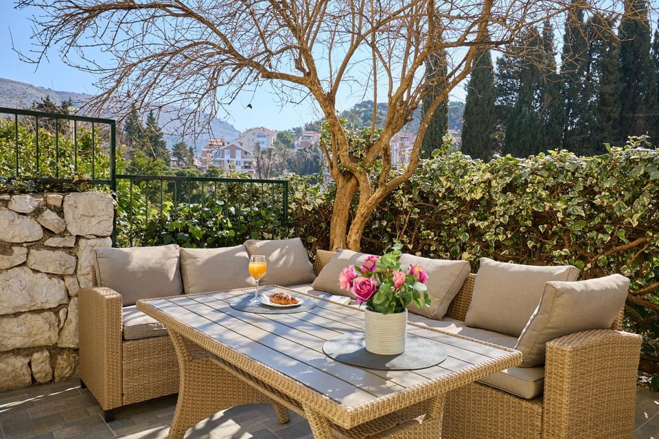 Balcony/Terrace, Balcony/Terrace