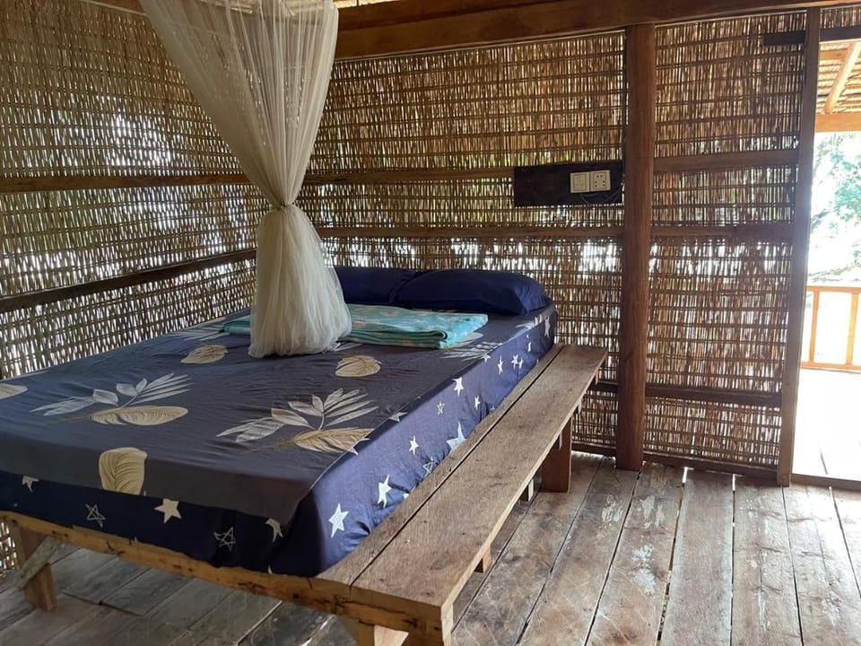 Naks Shack Hostel in Ream