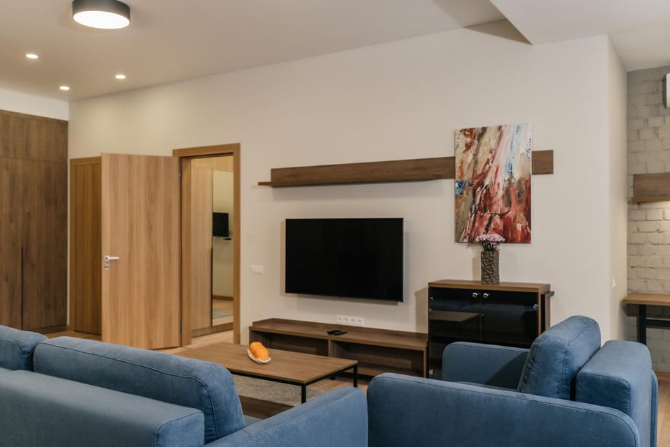Communal lounge/ TV room, Living room, Seating area