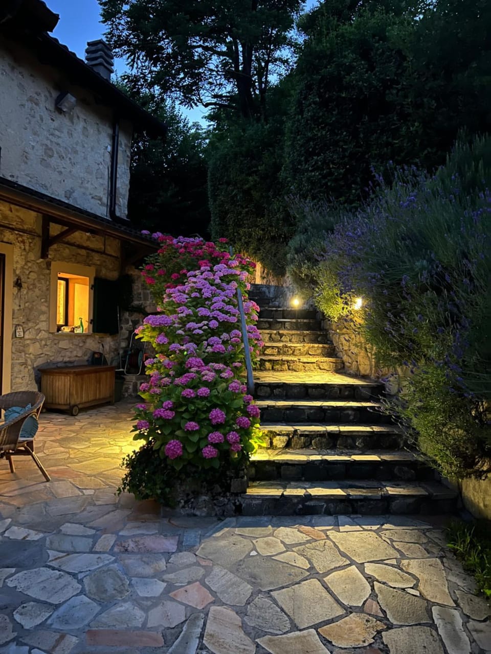 Property building, Evening entertainment, Garden view, acessibility