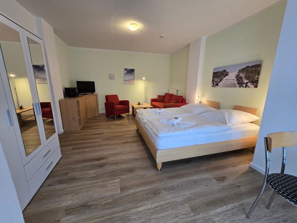 Bed, Photo of the whole room