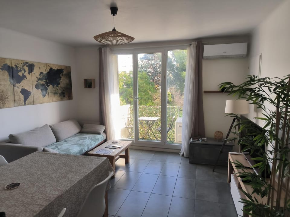 Les Tamaris Apartment in Arles