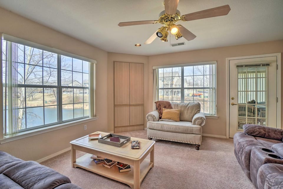 Branson Condo w/ Sunroom Near Downtown! House in Branson