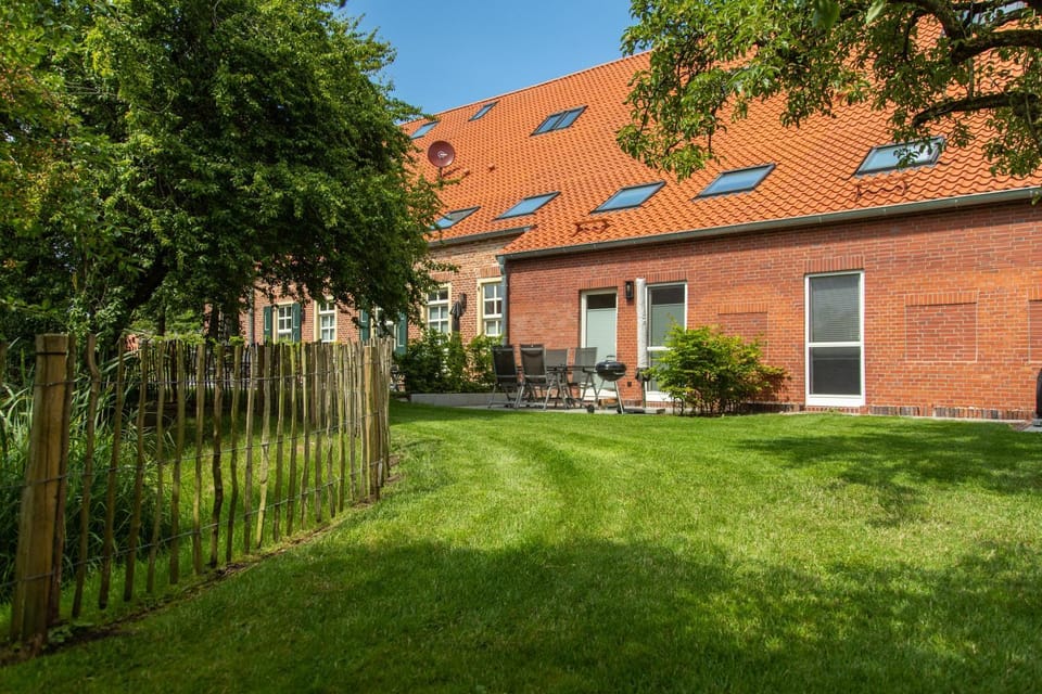 Gulfhof Boomgaarden 8 Claas Apartment in Krummhörn