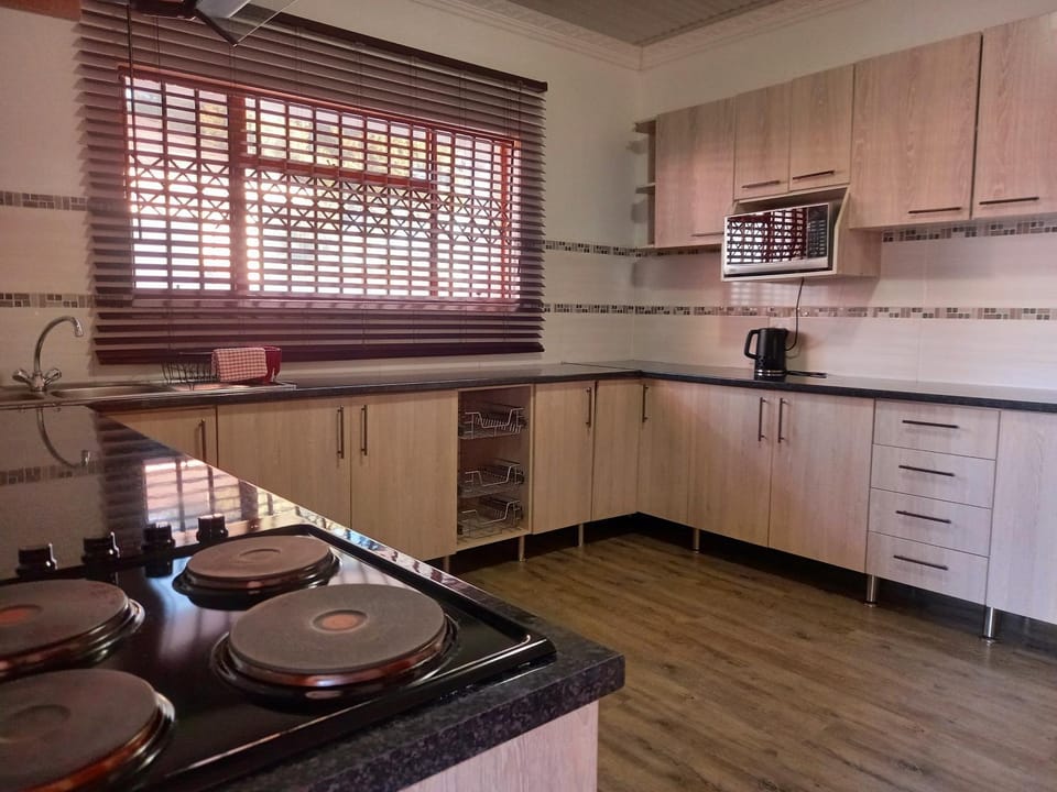 G Guest House Bed and Breakfast in Eastern Cape