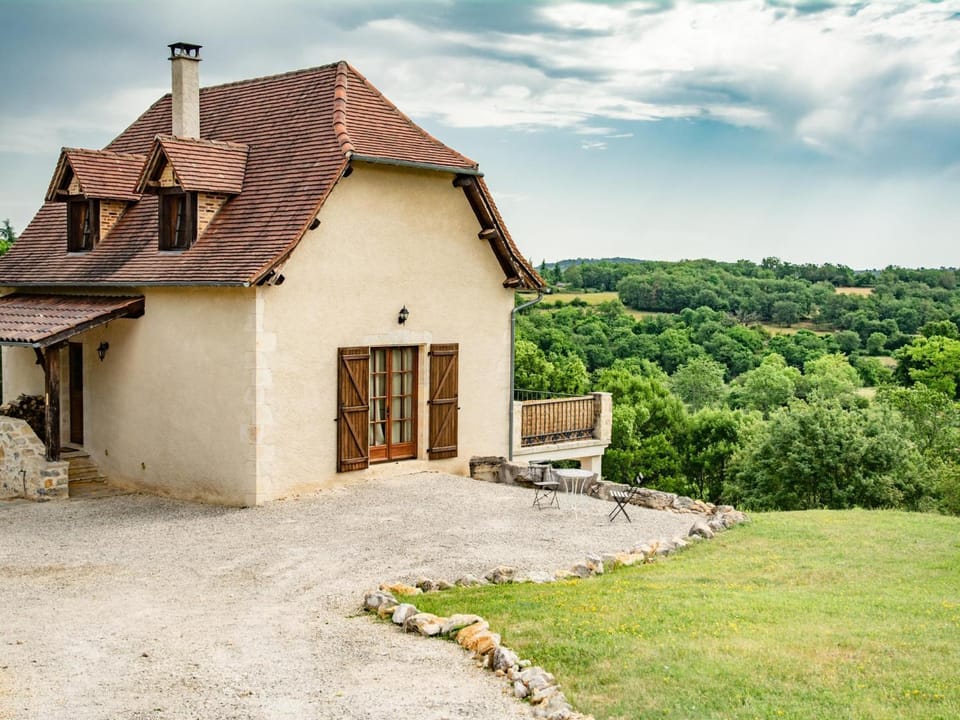 Property building, Summer