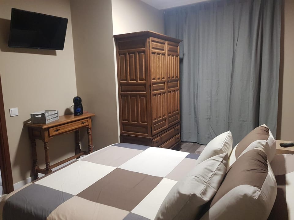 TV and multimedia, Photo of the whole room