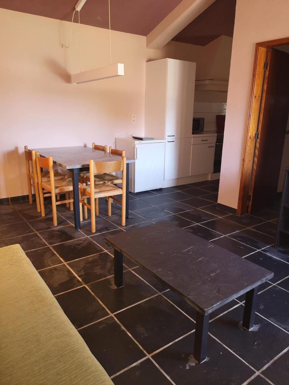 Kitchen or kitchenette, Living room