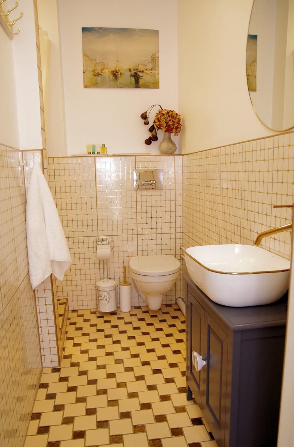 Toilet, Bathroom