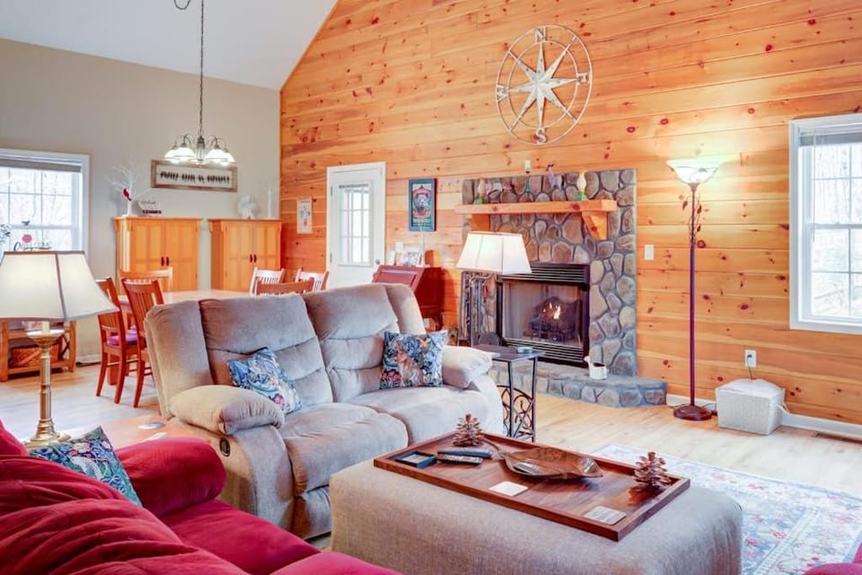 Deer Hollow House in Georgia