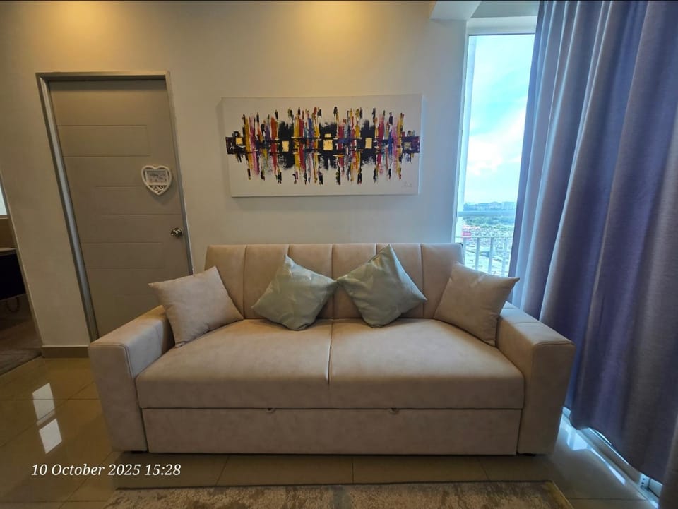 HOMESTAY SUITE MENARA U2 , MSU , SEKSYEN 13 SHAH ALAM, Selangor Apartment in Subang Jaya
