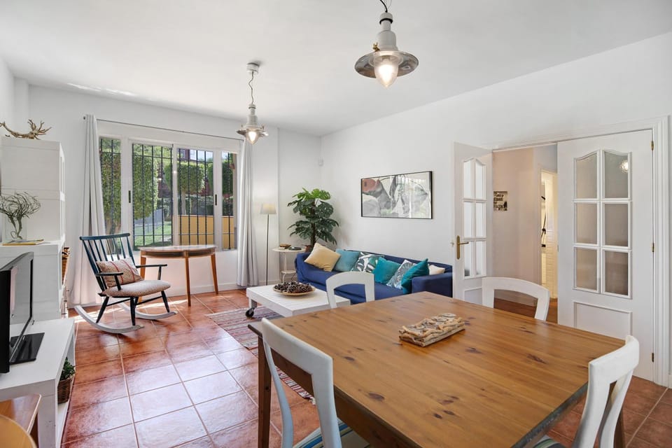 Property building, Living room
