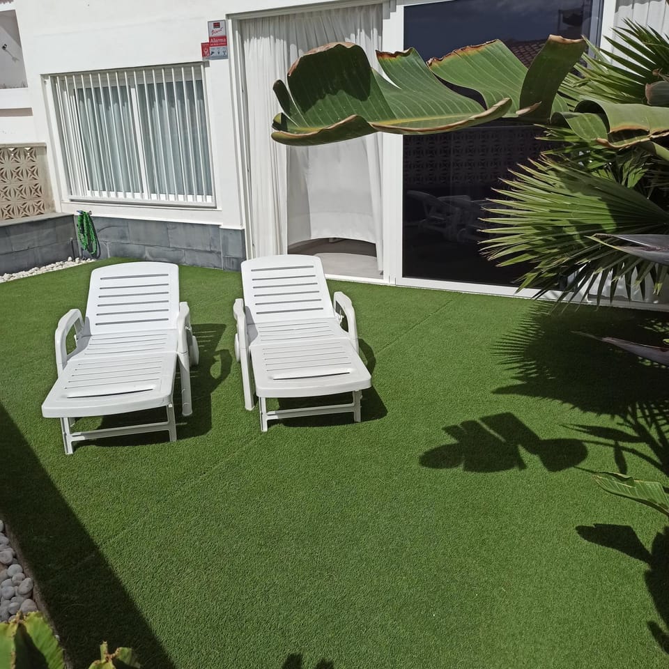 Garden, Swimming pool