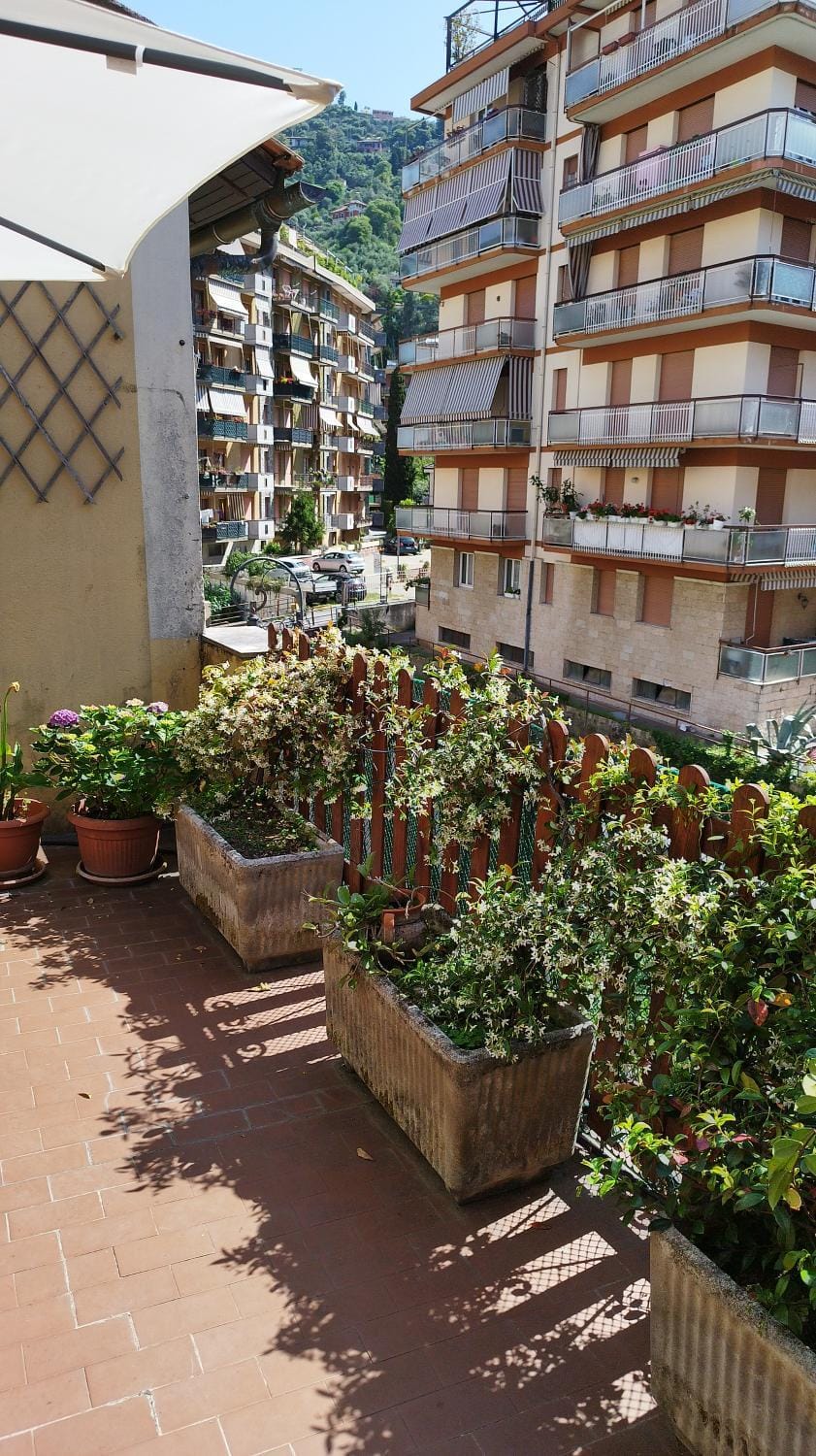 Property building, Spring, Garden, Balcony/Terrace, Garden view