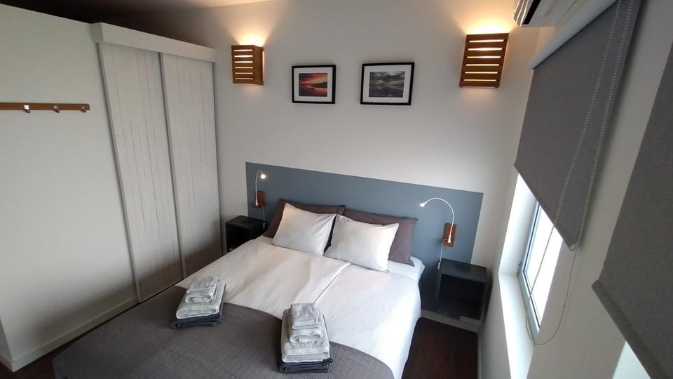 Bed, Photo of the whole room, Bedroom, towels, wardrobe