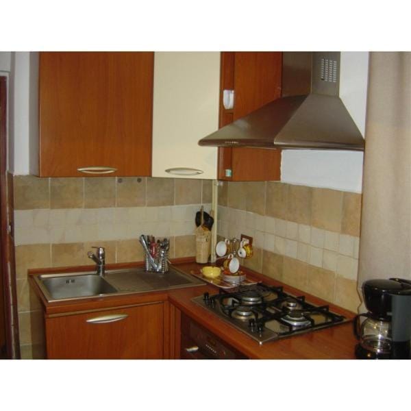 2 rooms unirii Apartment in Bucharest