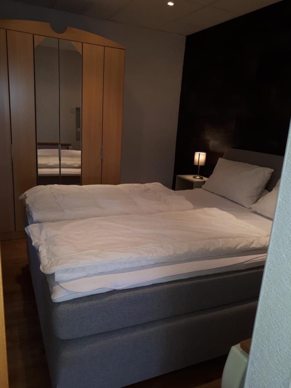 Bed, Bedroom, wardrobe